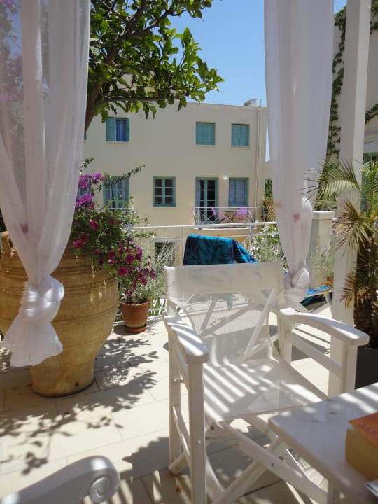 Blick vor unserem Zimmer Hotel Mythos