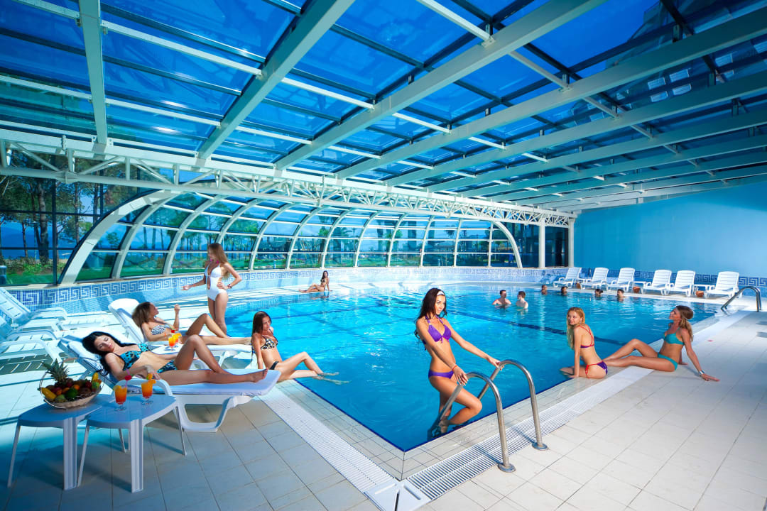 Indoor Pool Venosa Beach Resort & Spa