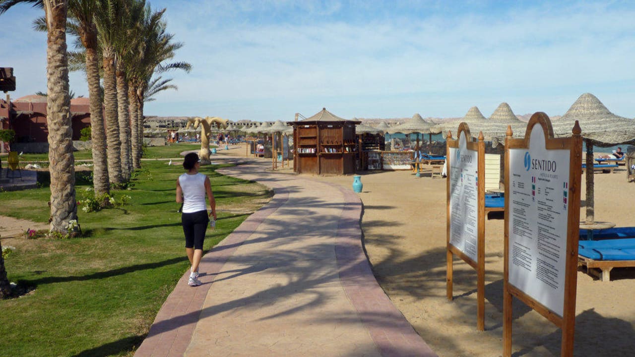 Strandpromenade Swisstouch Oriental Resort Marsa Alam