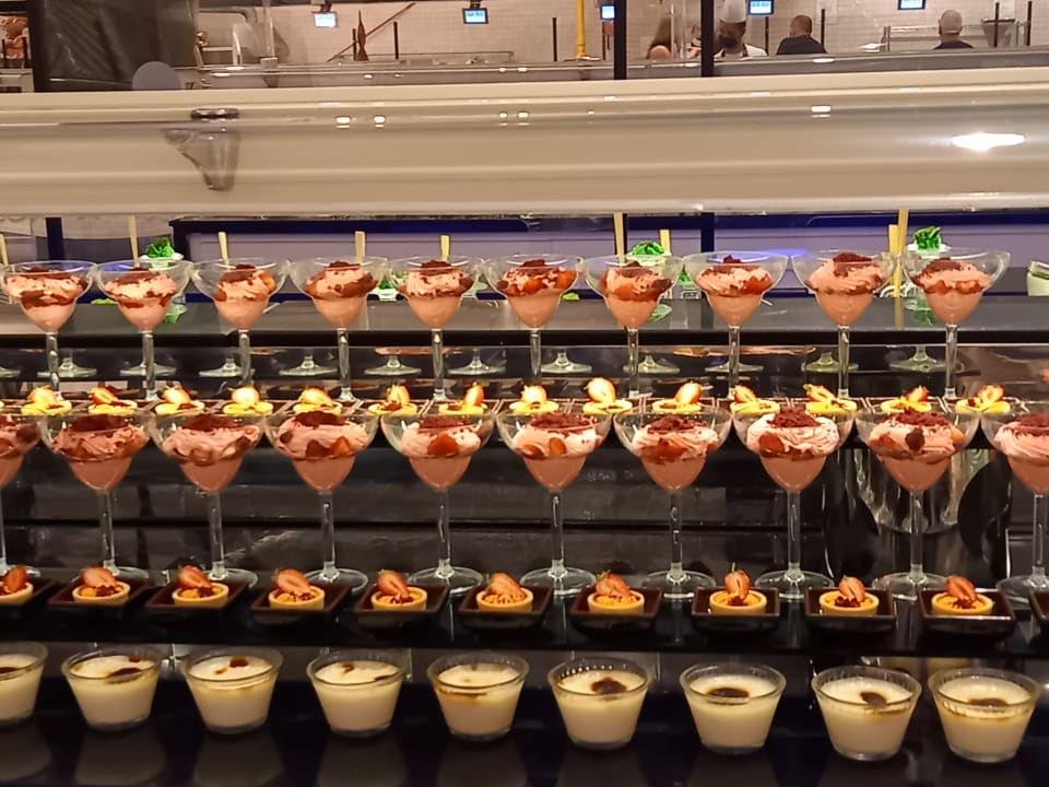 Gastro Mary Hotel Side