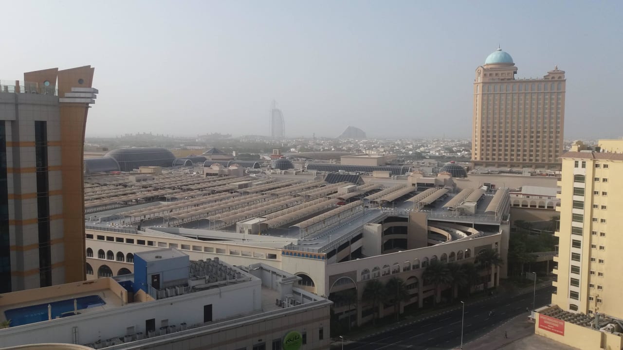 Ausblick auf Mall of the Emirates Citymax Hotel Al Barsha