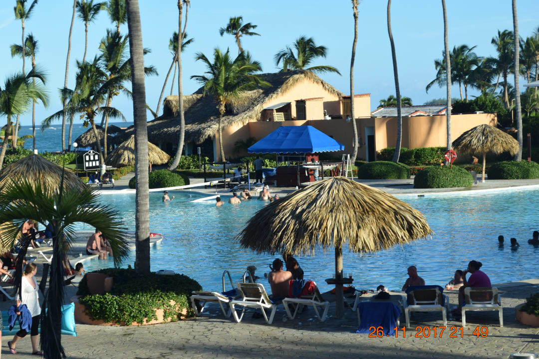 Pool Punta Cana Princess All Suites Resort & Spa