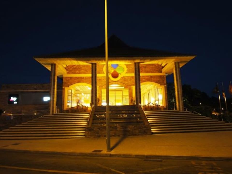 Eingang VIVA Cala Mesquida Suites & Spa 16+