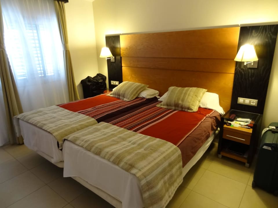 Schlafzimmer Bungalow 151 HL Miraflor Suites Hotel