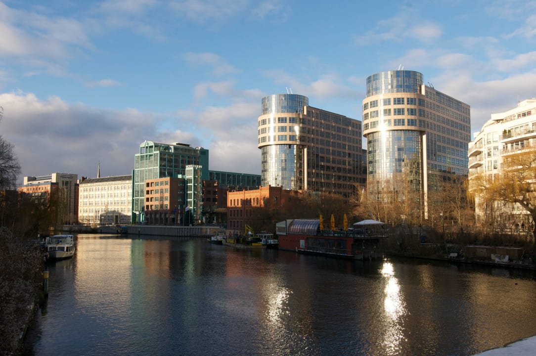 Hotel Abion Waterside und Umgebung AMERON Berlin ABION Spreebogen Waterside