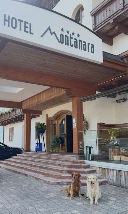 Außenansicht Alpines Gourmet Hotel Montanara