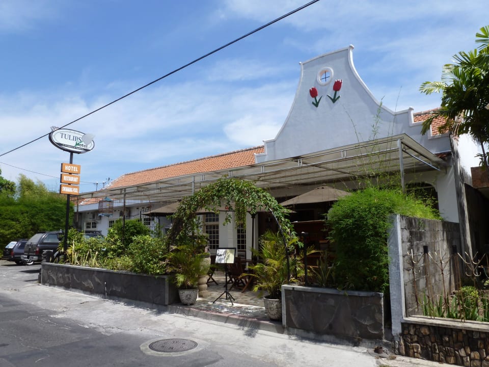 Außenansicht Hotel Tulips