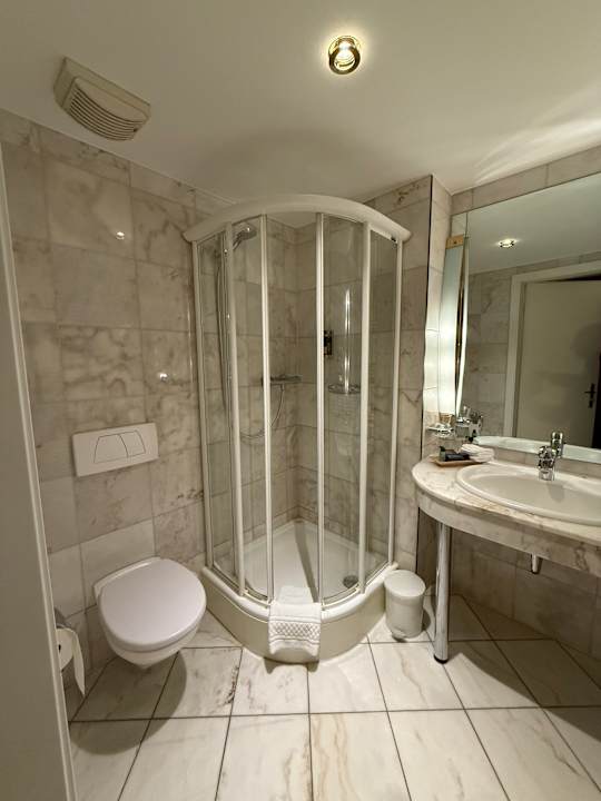 Zimmer Victor's Residenz-Hotel Saarbrücken