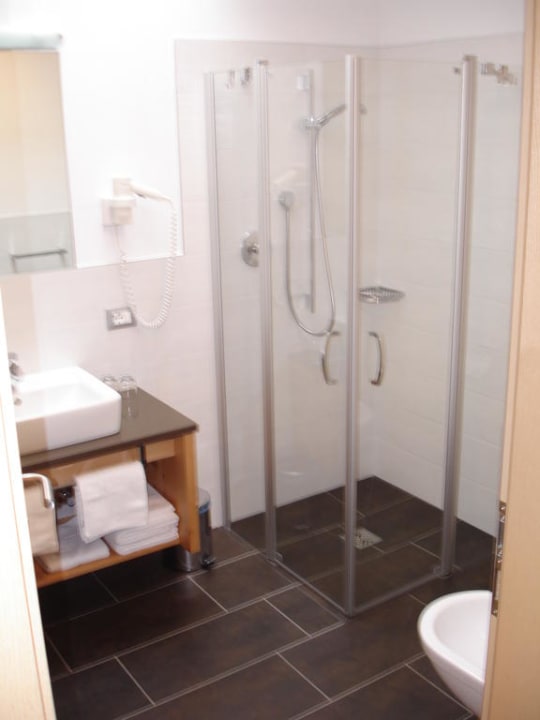 Bad mit Dusche Mountain Residence Christophorus