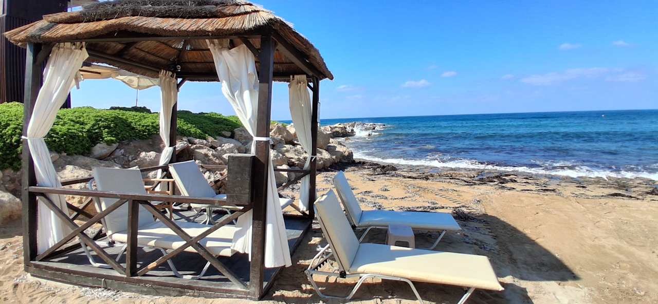 Strand Constantinou Bros Athena Beach Hotel