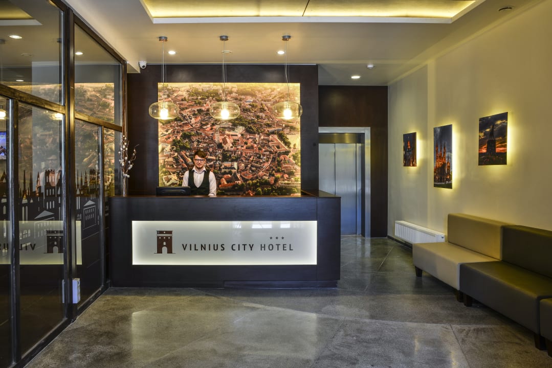 Lobby VILNIUS CITY HOTEL