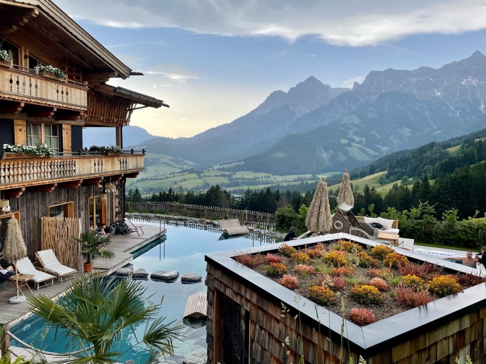 Ausblick Jufenalm BOHO Hotel & Restaurant
