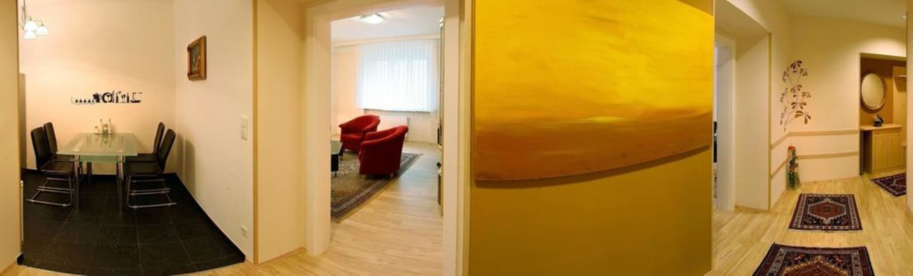 Hallway Apartment no.5 Central Apartments Vienna