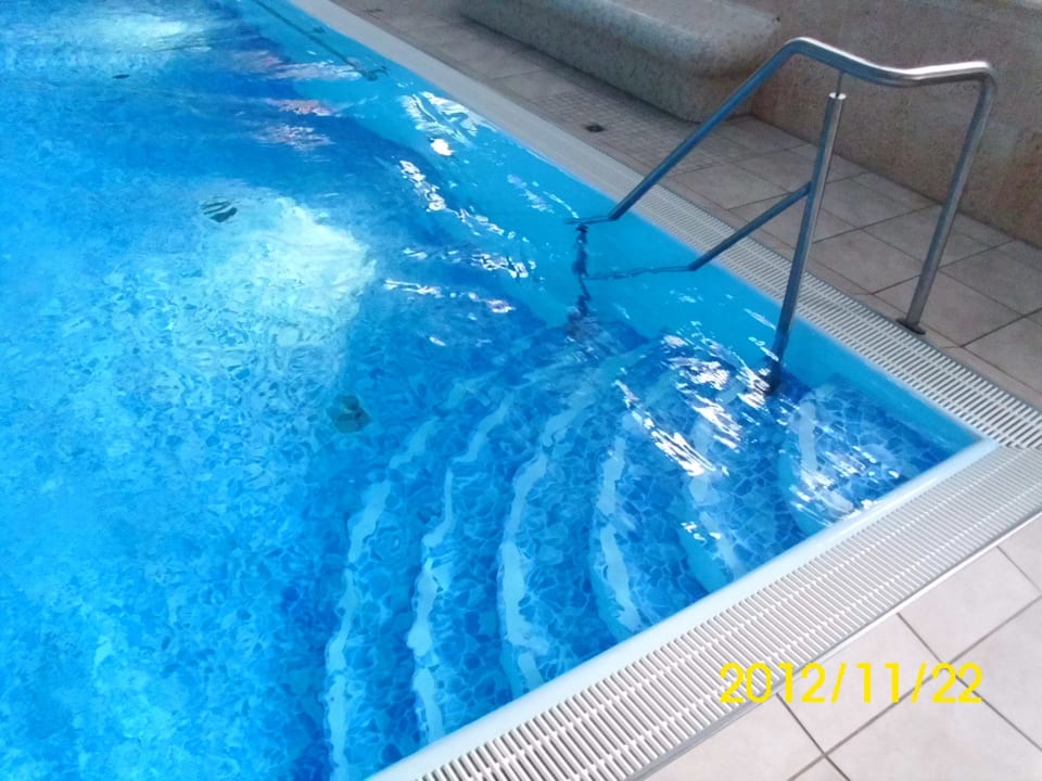 Pooltreppe Hotel Pistono