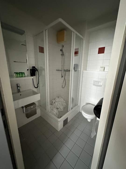 Zimmer Premier Inn Wien City Hauptbahnhof