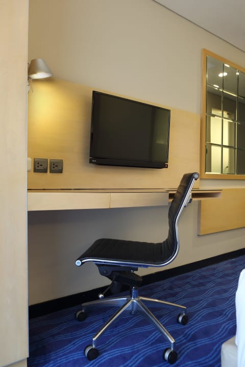 In Room Amenities Holiday Inn Express Jakarta Thamrin