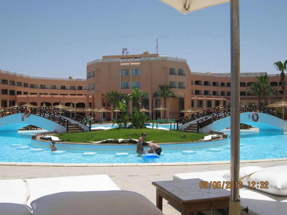 Nur schön Beach Albatros Resort