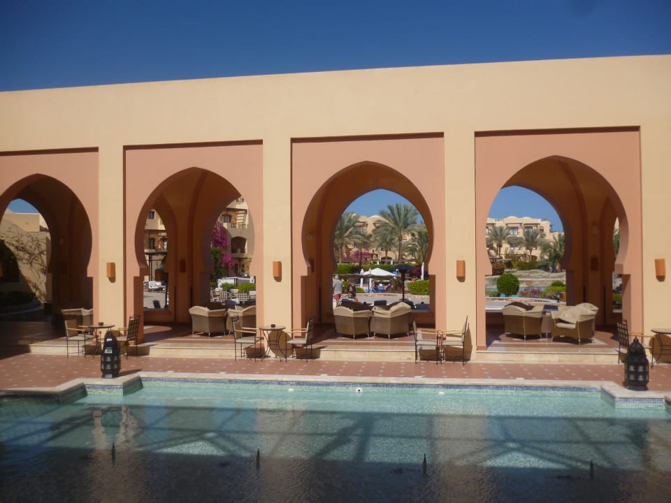 Eingangsbereich/Terrasse Steigenberger Coraya Beach - Adults only