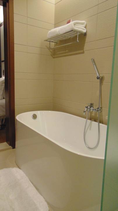 Zimmer Movenpick Hotel & Convention Centre KLIA