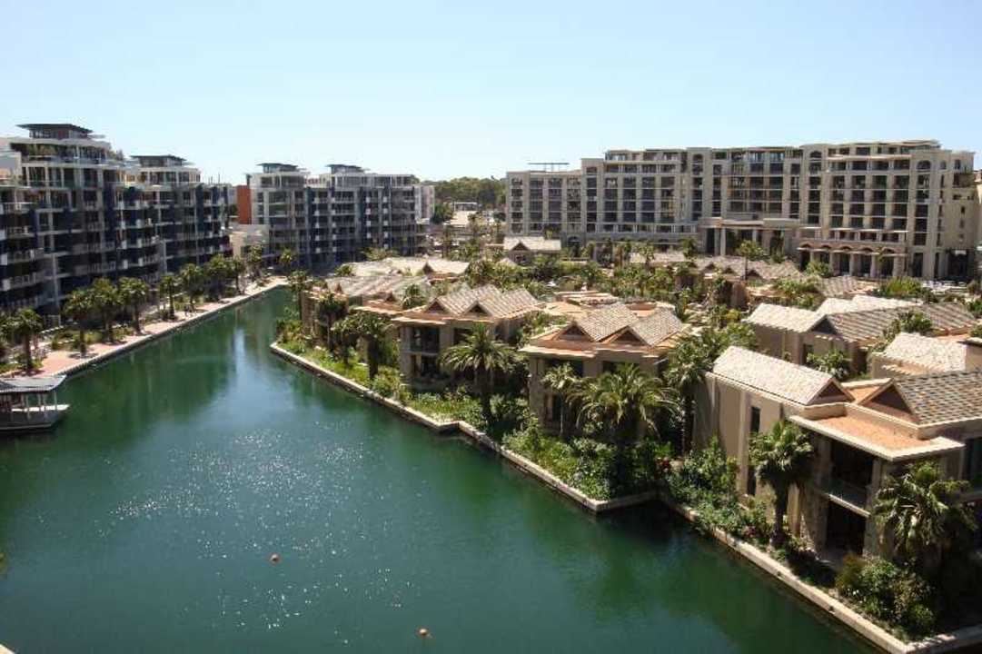 Blick zum Kanal African Elite Properties