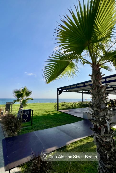 Außenansicht Jacaranda Luxury Resort