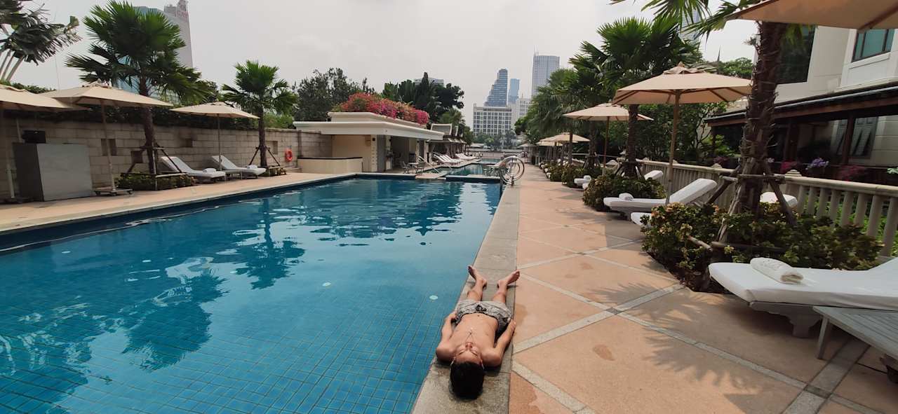 Pool Hotel The Peninsula Bangkok