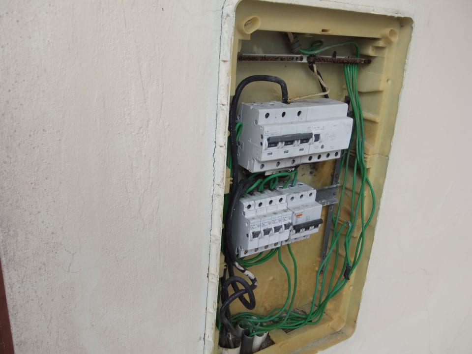 Der Sicherungskasten hielt auch Starkregen stand Hotel Los Pinos