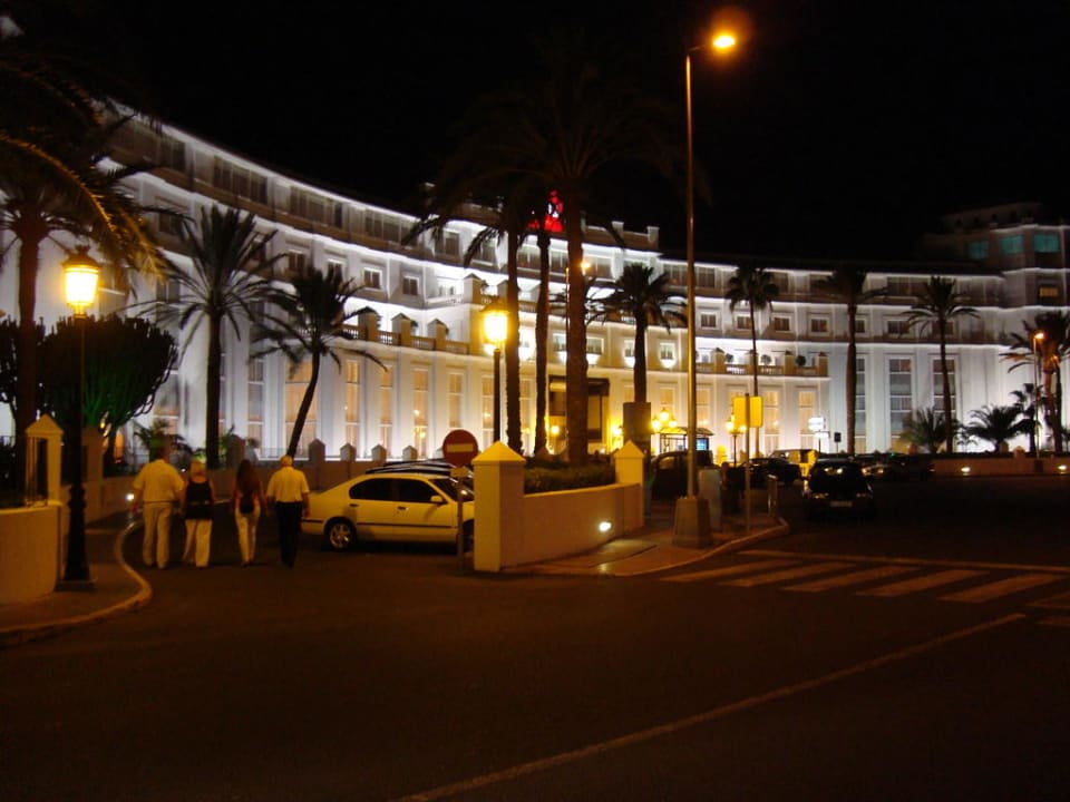 By night Hotel Riu Palace Maspalomas Adults Only