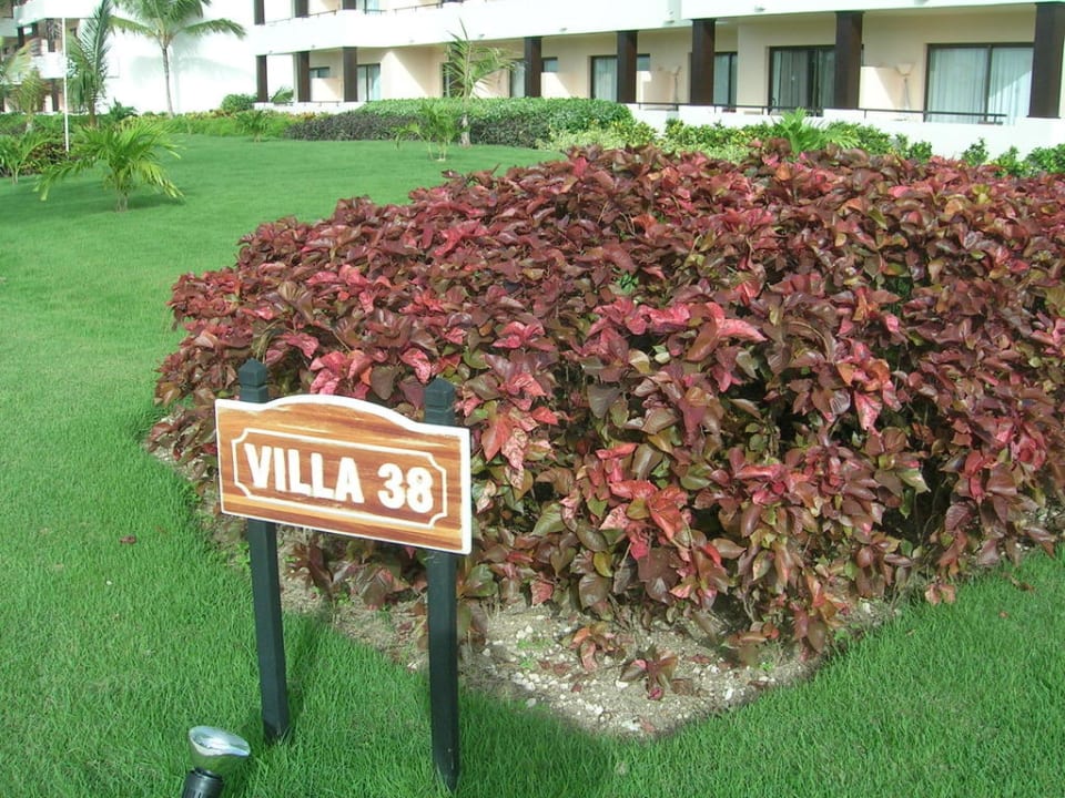 Markierung der Zugänge zu Villen Catalonia Royal Bavaro - Adults only