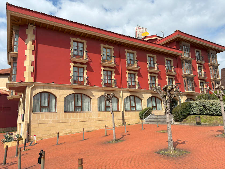 Außenansicht Hospedium Hotel Blu Sondika