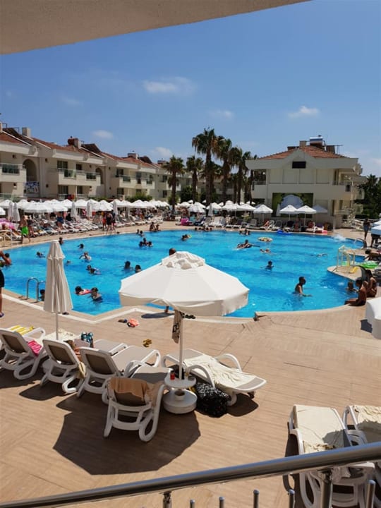 Pool Dream Family Club