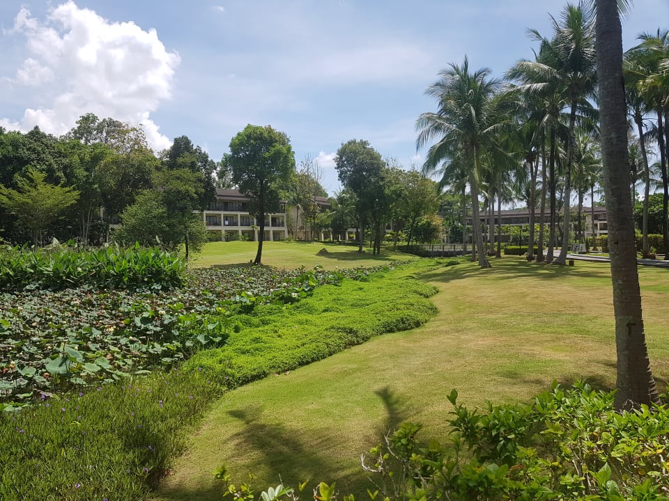 Weitläufige Anlage Dusit Thani Krabi Beach Resort
