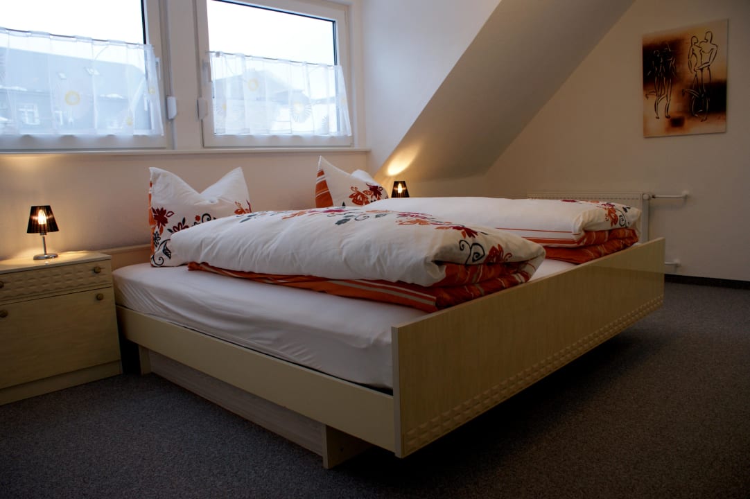 Zimmer Ferienwohnung Licher 1