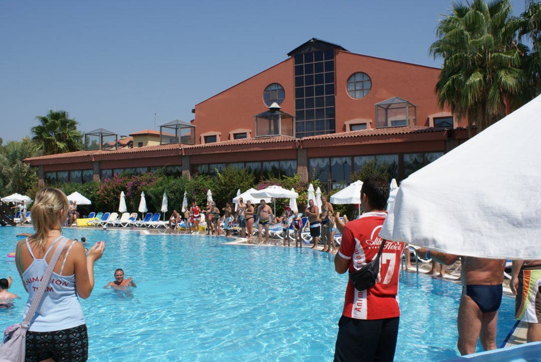 Basen Alba Resort Hotel