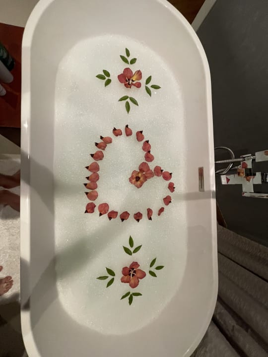 Zimmer VARU by Atmosphere