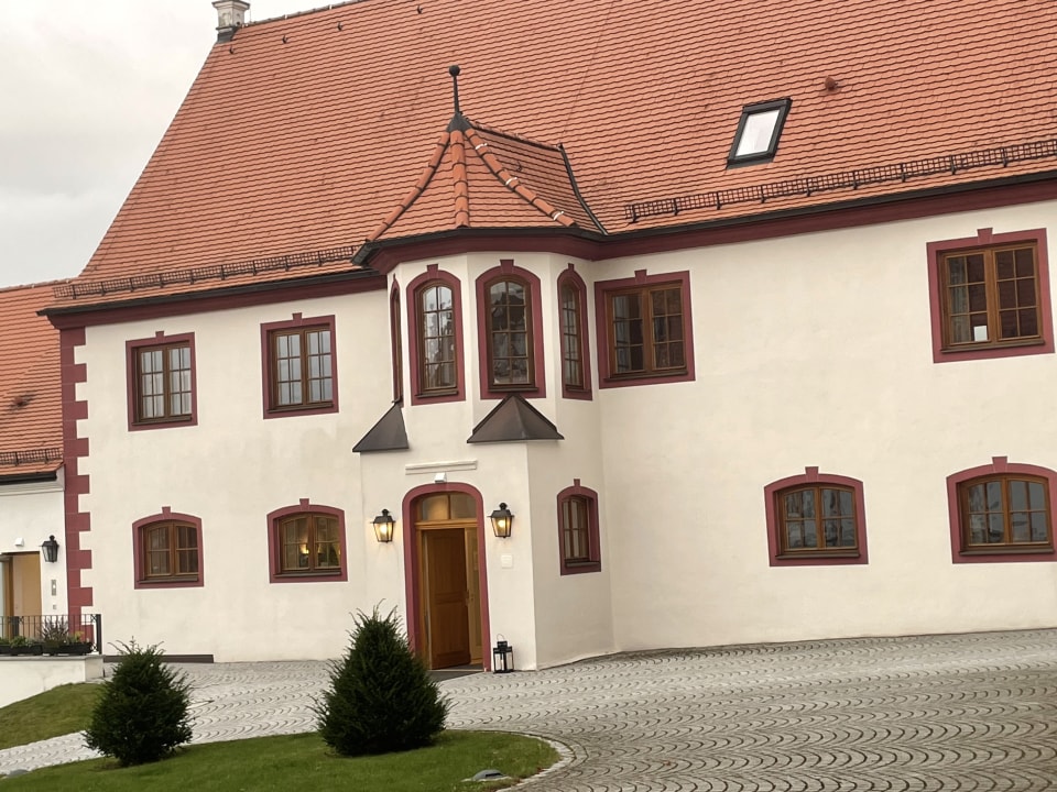 Außenansicht Hotel Schloss Leitheim