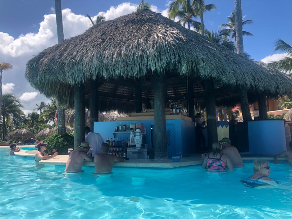 Pool Punta Cana Princess All Suites Resort & Spa