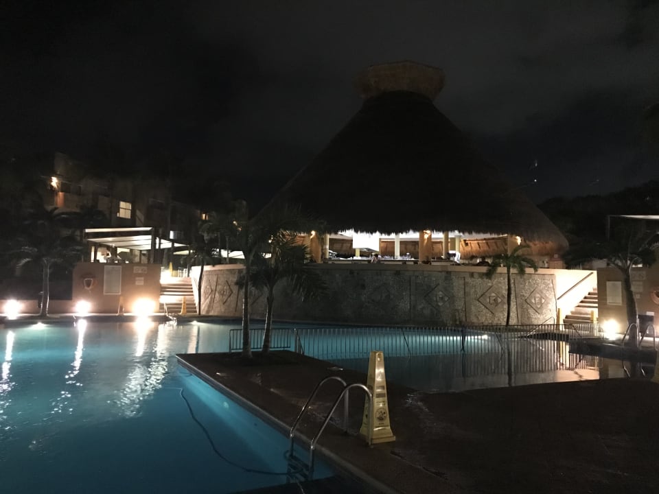 Pool Viva Azteca by Wyndham - All Inclusive Resort