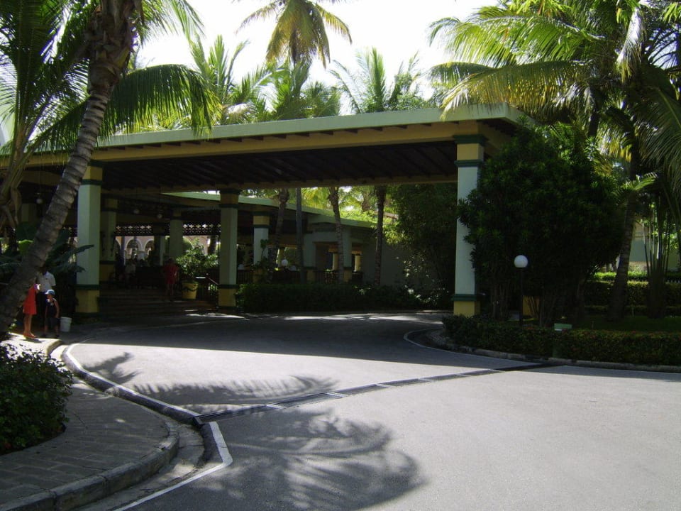 Eingangsbereich Hotel Riu Bambu