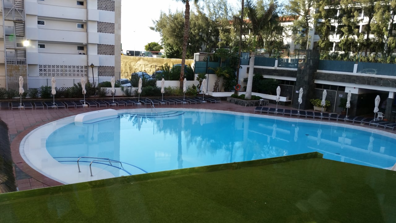 Pool allsun Hotel Lucana
