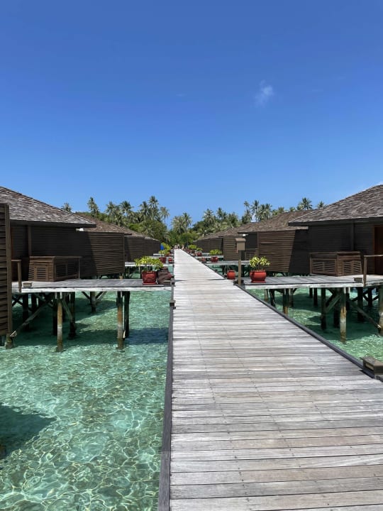 Strand Meeru Maldives Resort Island