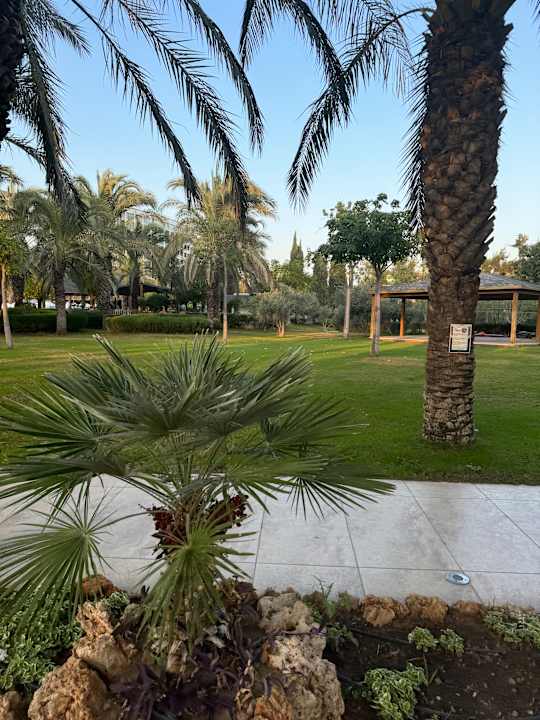 Gartenanlage Royal Wings Hotel