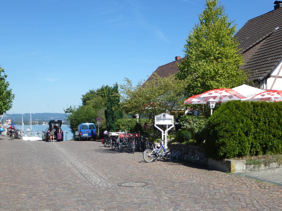 Blick auf Cafe und Bodensee Gästehaus Perlmuschel