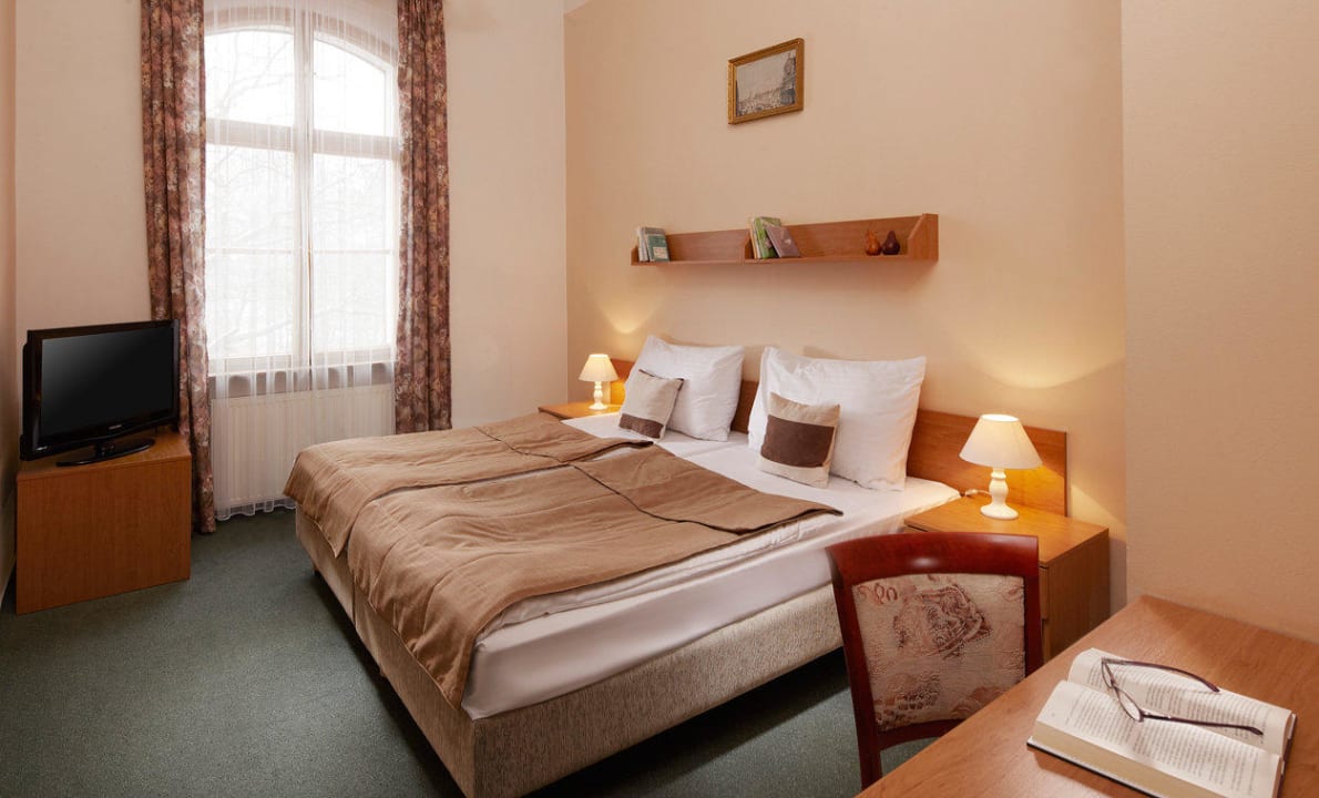 Hotelový pokoj / Hotelzimmer Belvedere Spa & Kur Hotel