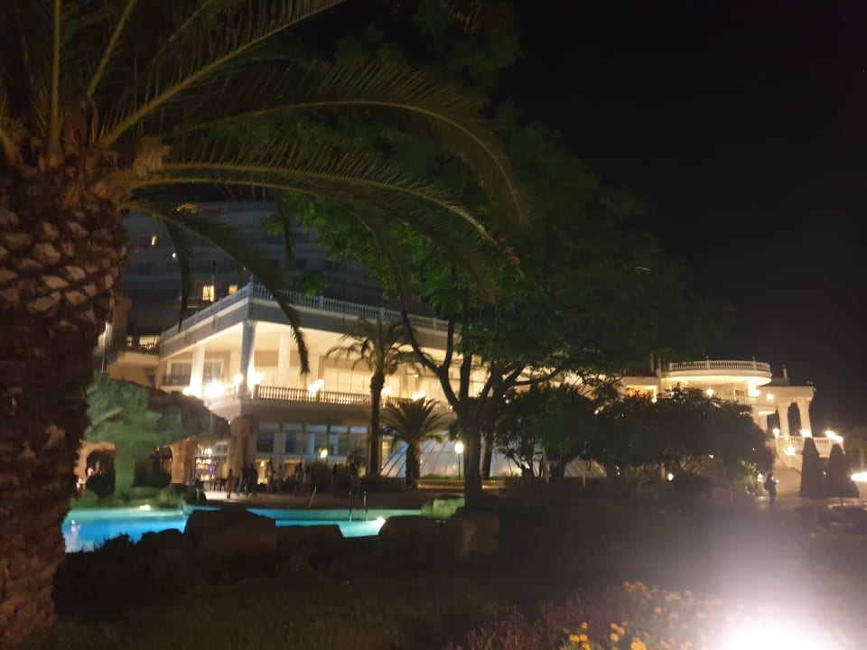 Außenansicht Starlight Resort Hotel