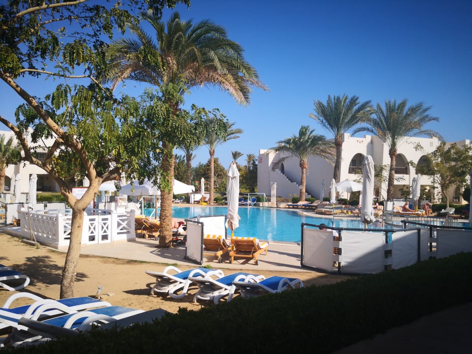 Außenansicht Hilton Marsa Alam Nubian Resort