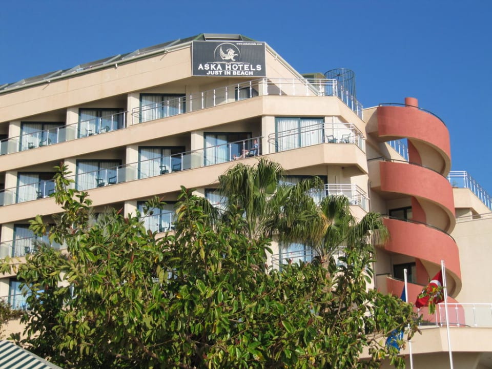 Just In Beach Aska Hotel Just in Beach