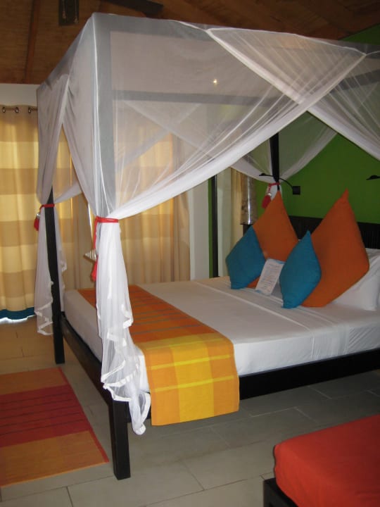 Bungi 169 Vilamendhoo Island Resort & Spa