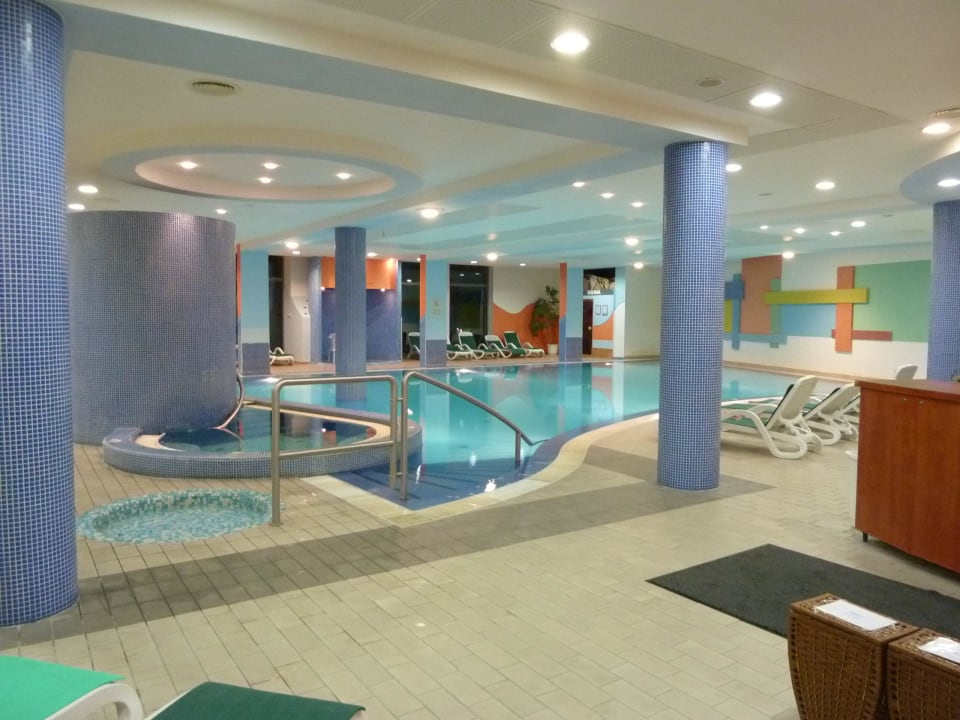 Pool im Hotel Hunguest Bük
