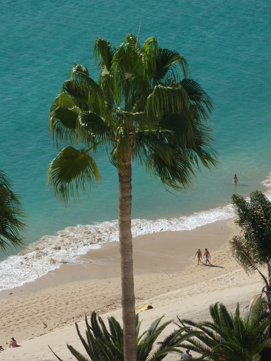 Der Strand unterhalb des Riu Hotel Riu Palace Jandia